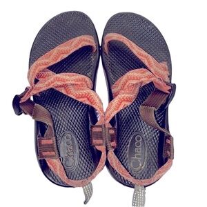 Chaco kids sandals size 4